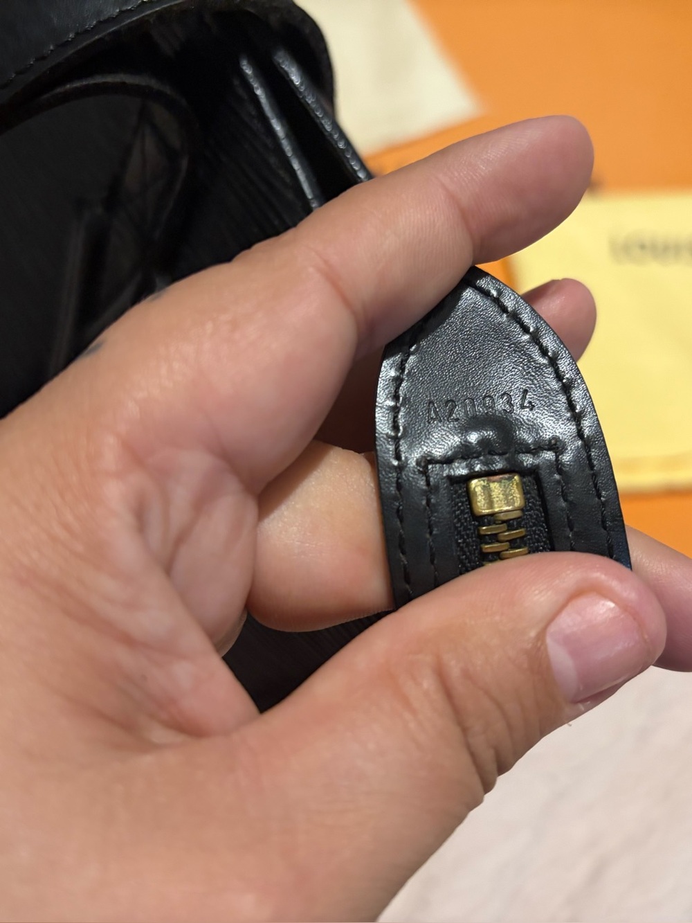 LOUIS VUITTON St. Jacques Epi Large Black Tote Bag And Matching Wallet Set - Picture 8 of 16